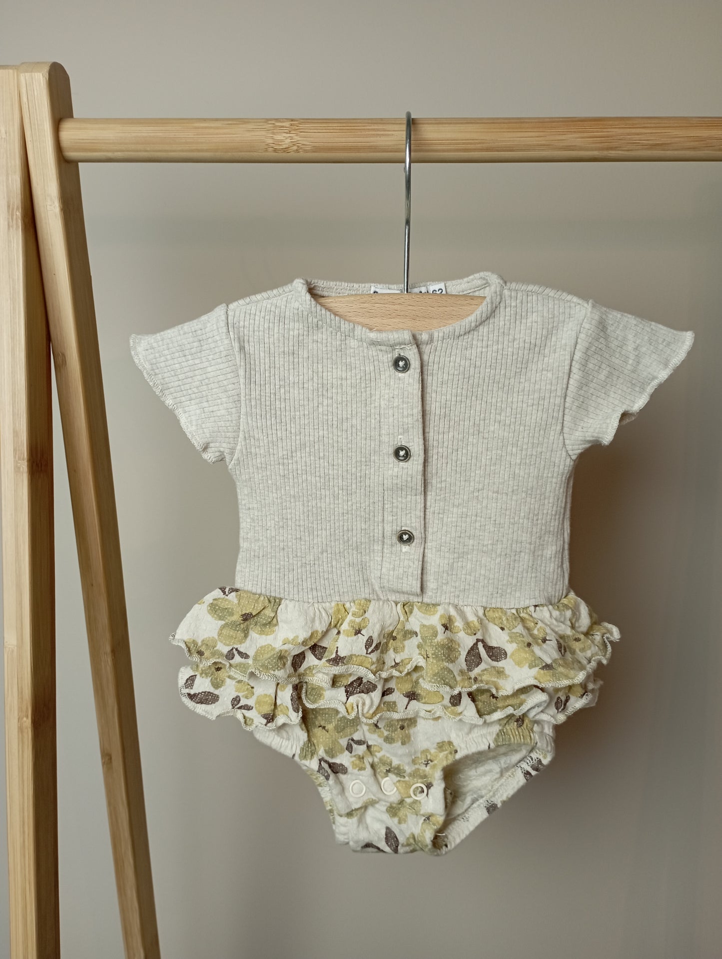 Romper met frullekes 62 Sweet Petit