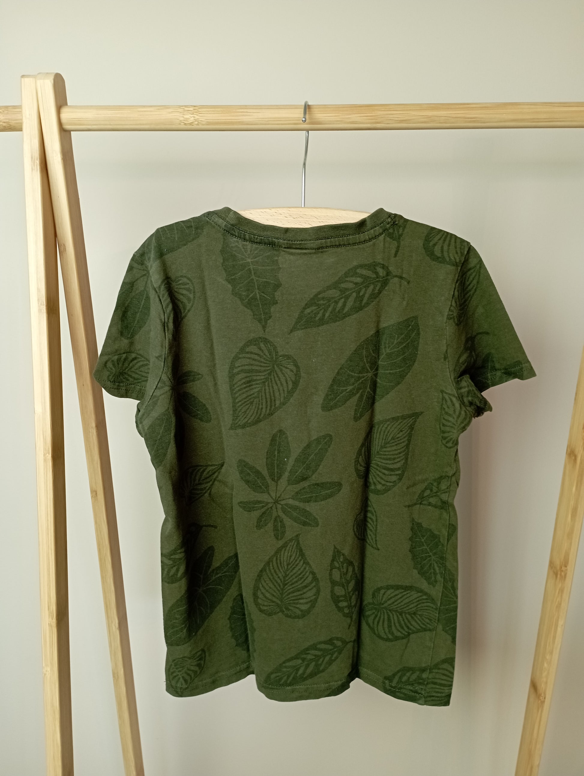 T-shirt met bladeren 122/128 Hema